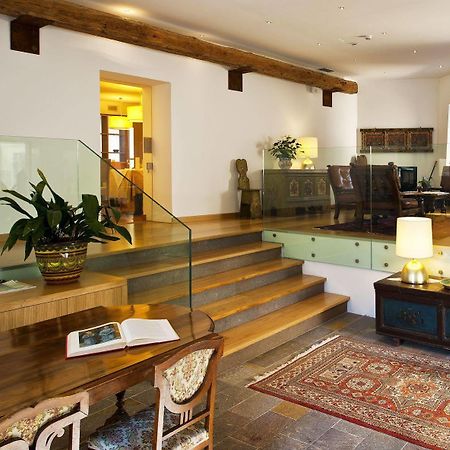 Hotel Romanda ليفيكو ترمي المظهر الخارجي الصورة